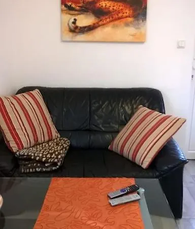 Toll Mit Privatem Eingang Free Parking Slbst Check-in 30 Zone Ruhig Keine Appartamento *