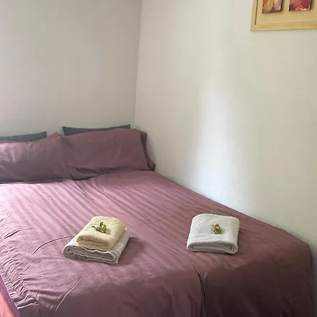 Toll Mit Privatem Eingang Free Parking Slbst Check-in 30 Zone Ruhig Keine Appartement *