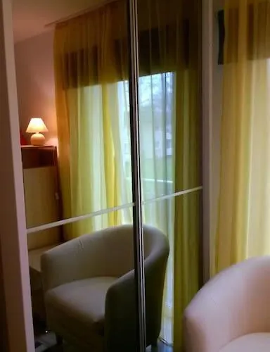 Toll Mit Privatem Eingang Free Parking Slbst Check-in 30 Zone Ruhig Keine Appartement *