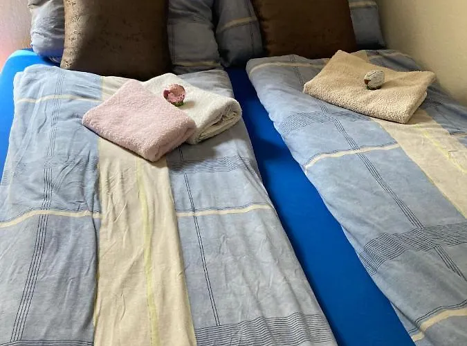 Toll Mit Privatem Eingang Free Parking Slbst Check-in 30 Zone Ruhig Keine *